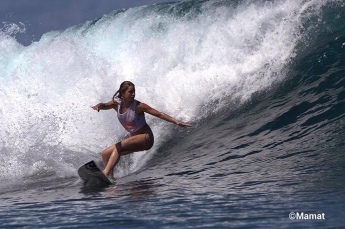 Lucía Martiño, surfera 