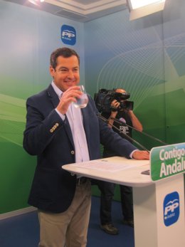 Juanma Moreno, en rueda de prensa