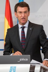 Feijóo alerta de "los populismos" y afirma que "los cambios de tripulación no pueden suponer volver a la deriva"