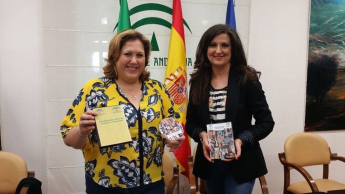 Jiménez y Caballero, con la guía 'Discapacidad motora: Cuidados y atenciones' .