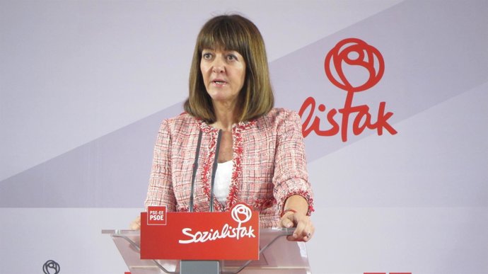 Idoia Mendia en rueda de prensa 