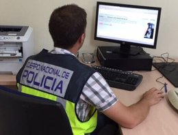 Ofrecían cachorros de bull-terrier por 90 euros