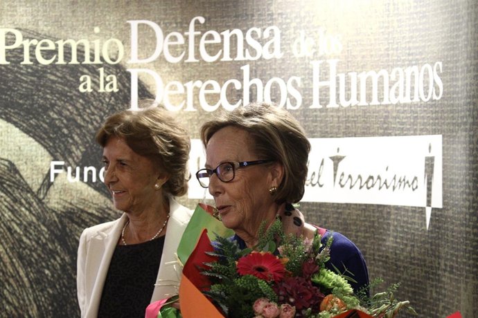 Ana María Vidal Abarca y Sónsoles Álvarez de Toledo en 2012