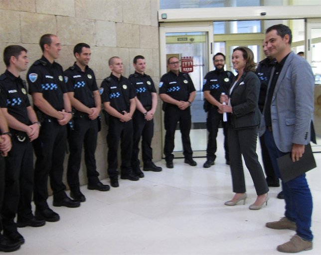 Gamarra, con los nuevos policías locales