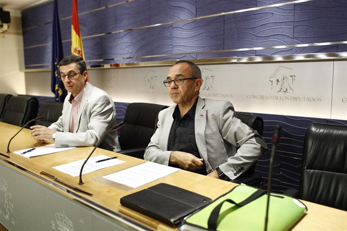 José Luis Centella y Joan Coscubiela en el Congreso
