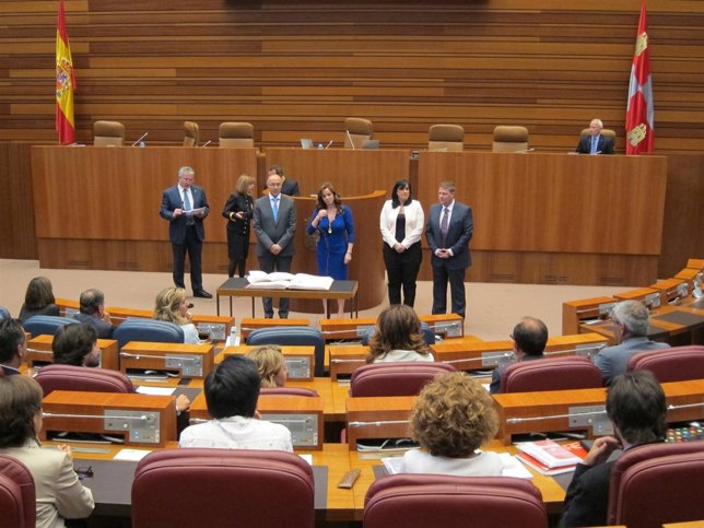 Constitución de las Cortes