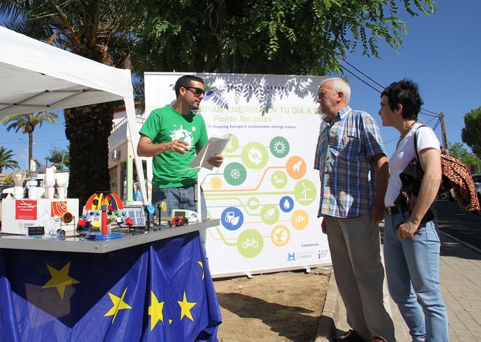 Taller informativo sobre el ahorro de energía. 