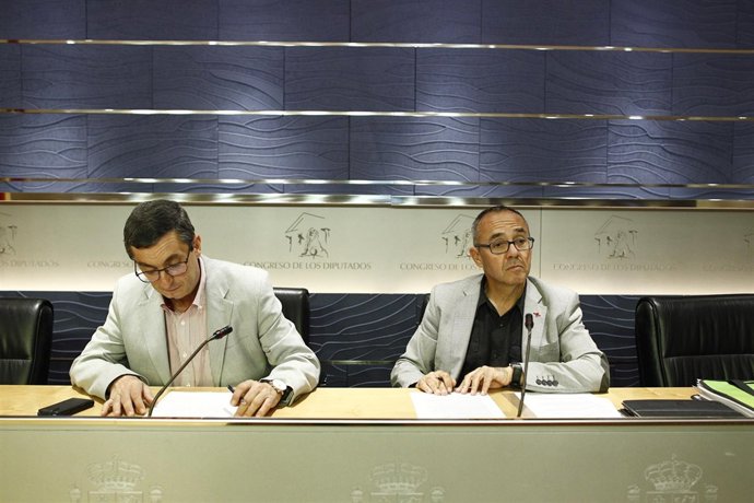 José Luis Centella y Joan Coscubiela en el Congreso