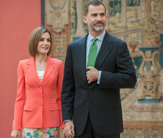 Reyes con grandeza de españa