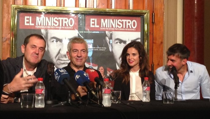Prieto, Sobera, Torné y Antón presentan la obra 'El ministro'.