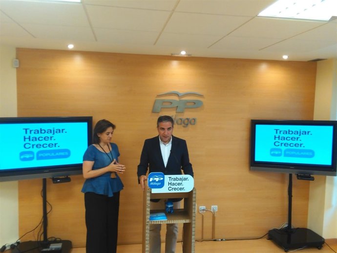 Bendodo rueda de prensa diputación ciudadanos negociaciones