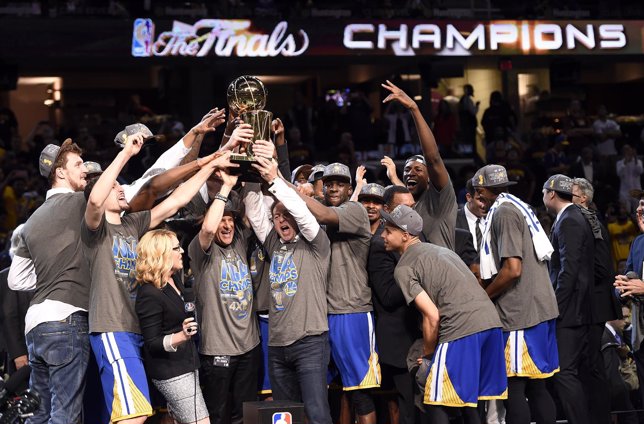 Golden State Warriors ganan el anillo de la NBA