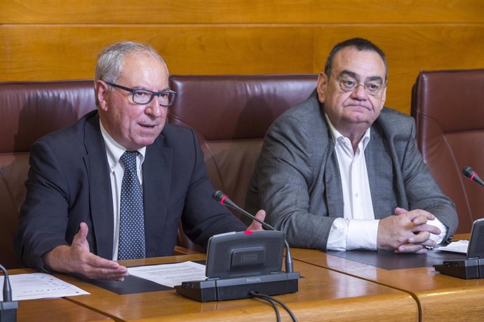 Miguel Ángel Palacio y Miguel Ángel González Vega ,en el Parlamento para hablar 