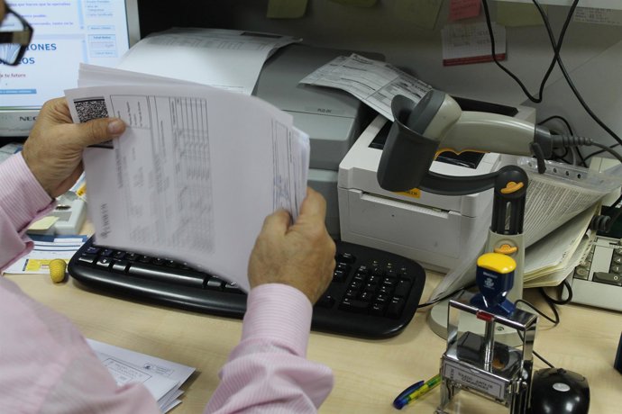 FUNCIONARIO, OFICINA, TRABAJADOR, 