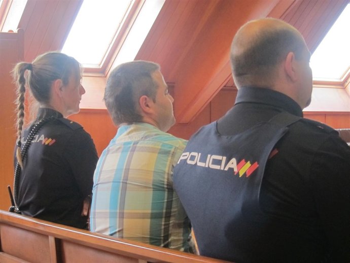 Acusado abuso sexual hija de su pareja