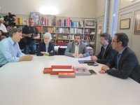 Els crítics d'UDC porten a Duran una proposta per adherir-se al full de ruta