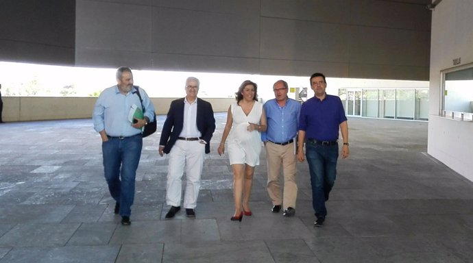 Susana Díaz llega al Comité Director del PSOE-A