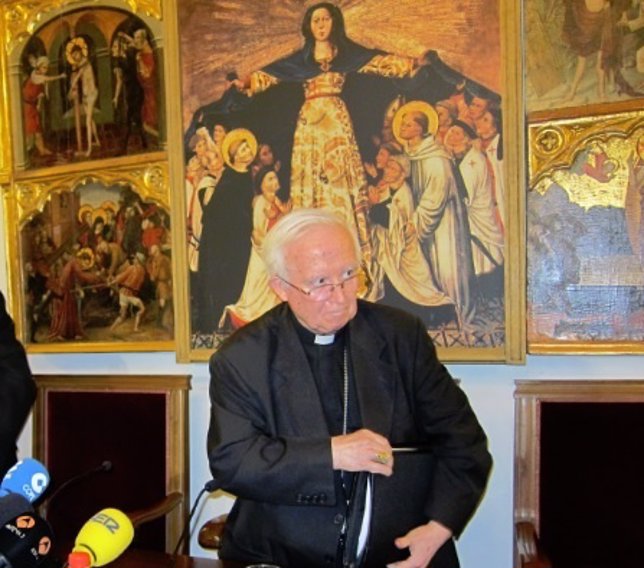 El cardenal Cañizares en rueda de prensa