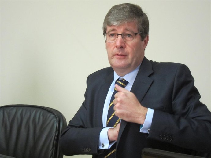 Francisco Hernández del Consello Galego de Competencia.