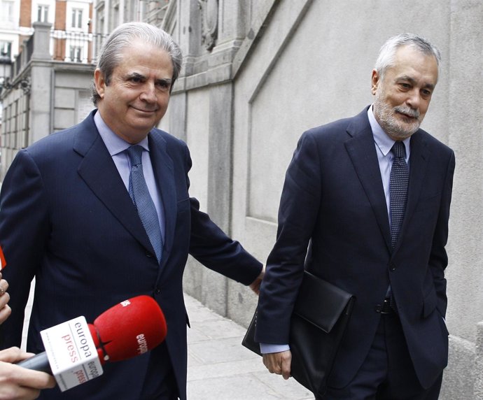 José Antonio Griñán llega al Tribunal Supremo para declarar por los ERE