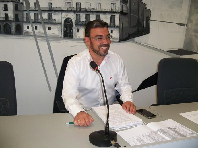 El concejal de Comercio, Consumo y Fiestas, Pedro Llamas