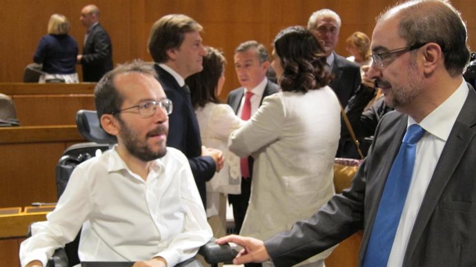 Echenique (Podemos) y Lambán (PSOE)