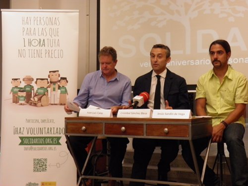 Juan Luis Cano, Cristóbal Sánchez y Jesús Sandín, en el evento de Solidarios