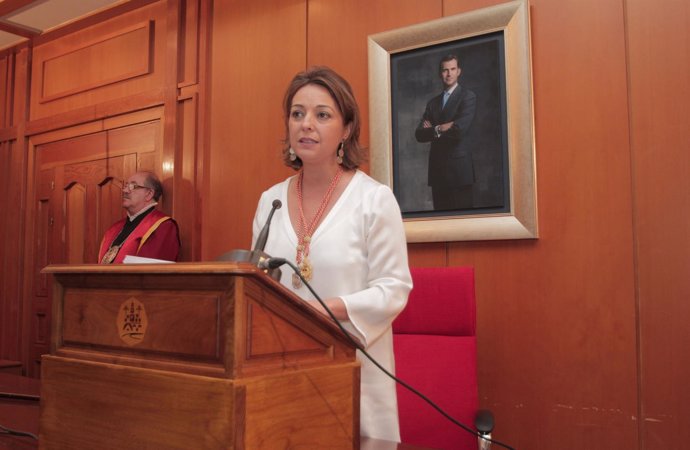 Isabel Ambrosio en el Pleno de Investidura