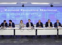 Rajoy pren les regnes del partit, manté Cospedal, canvia Floriano i nomena Moragas director de campanya
