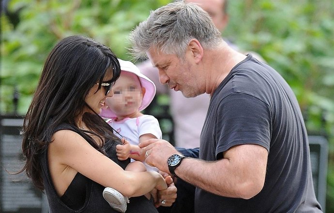 Alec Baldwin, wife Hilaria Thomas and daugh