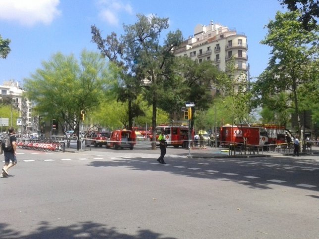 Humo en estación Universitat del Metro de Barcelona