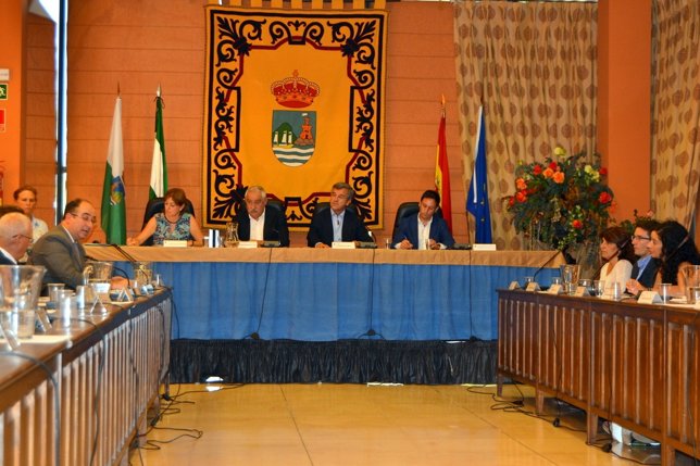 García Urbano y Corporación de Estepona pleno 2015-2019