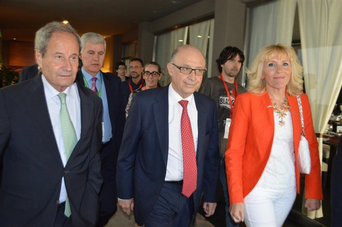 El ministro de Hacienda, Cristóbal Montoro, en la Seu d'Urgell