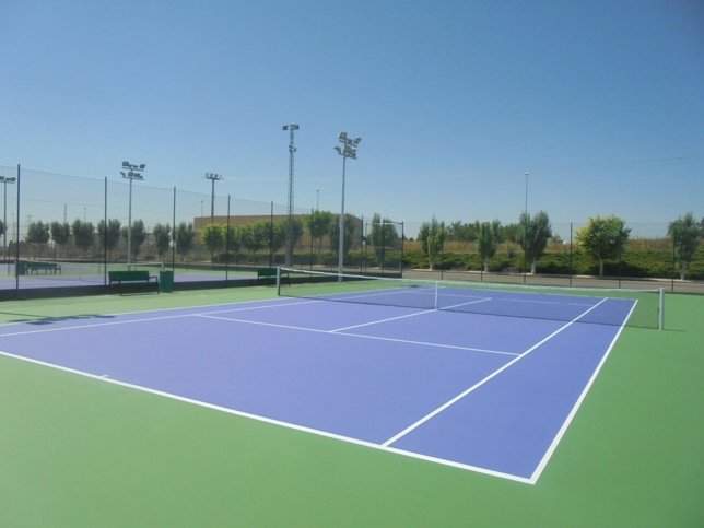 Pista de tenis de Binéfar.