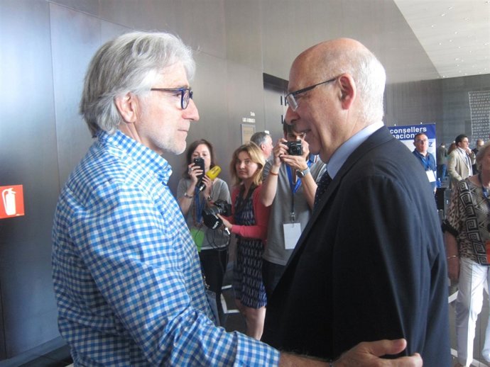 J.Sánchez Llibre (UDC) y J.Rigol