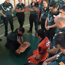 Entrenamiento en técnicas de reanimación a Guardia Civil