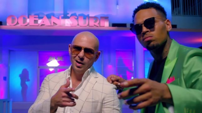 Pitbull con Chris Brown en 'Fun', su sexto single de 'Globalization'