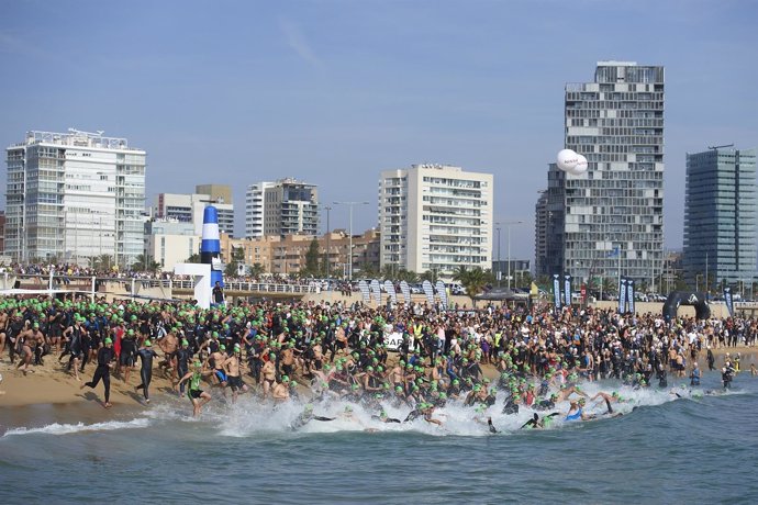 Garmin Barcelona Triathlon 2012