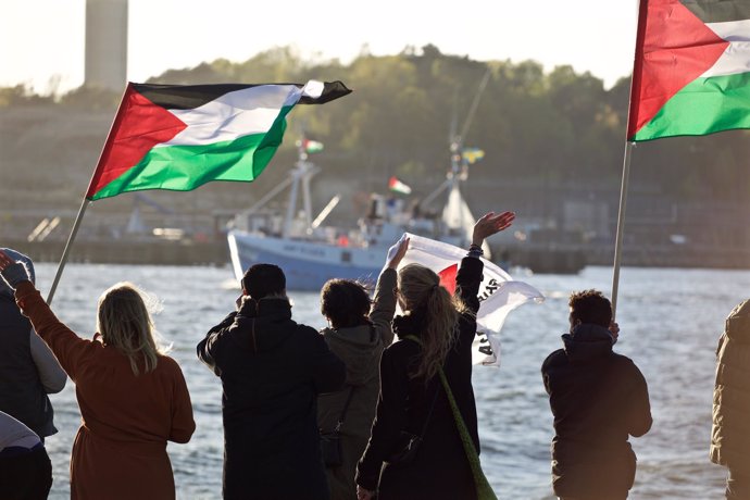 El barco 'Marianne de Gotemburgo' de la III Flotilla a Gaza en Bueu
