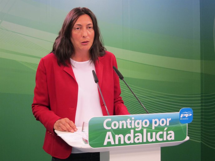 La secretaria general del PP-A, Dolores López Gabarro