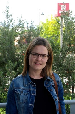 Leticia Martínez Lapuente doctora por la UR