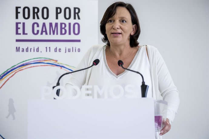 La dirigente de Podemos Carolina Bescansa