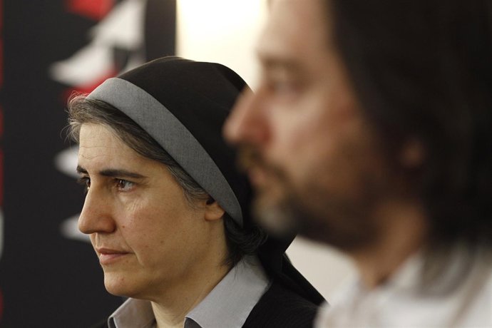 Teresa Forcades y Rafa Mayoral.