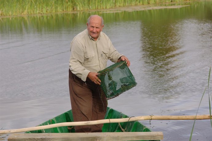 El pescador de las Tablas de Daimiel Julio Escudero