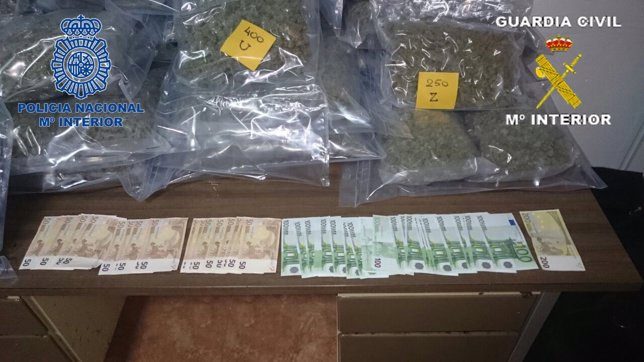Marihuana y dinero intervenido por Policía Nacional y Guardia Civil