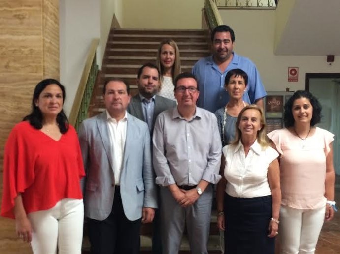 El grupo popular en la Diputación de Huelva.