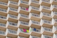 Las plazas de viviendas de alquiler turístico en España superan los 2,7 millones