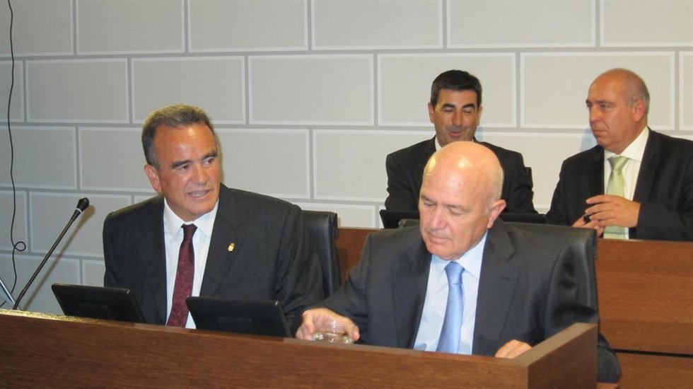 Sánchez Quero (PSOE) ha sido investido presidente de la DPZ.