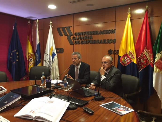 Rueda de prensa de la CCE