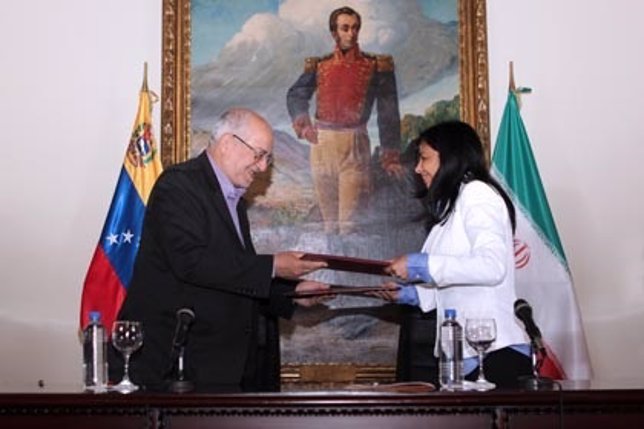 Firma del acuerdo marco entre Irán y Venezuela